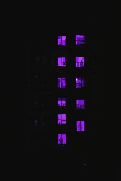 月华街十二号